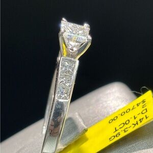 Elegant gold Diamond Ring 14k, 1.0ct
